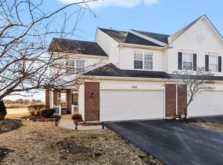 906 Bluebell Cir, Joliet, IL 60431