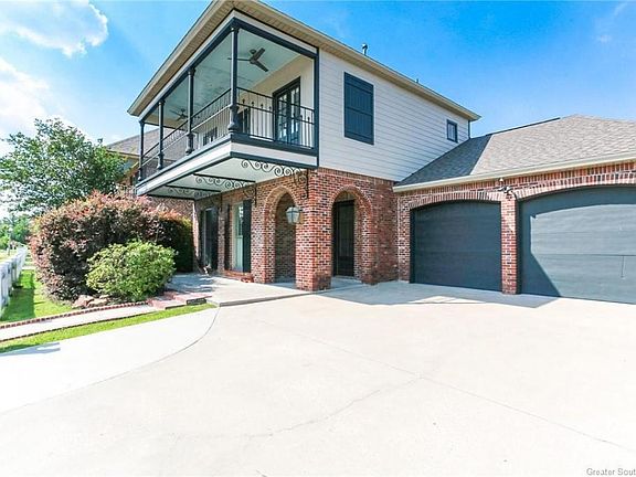2nd image of 5955 Camellia Pl
