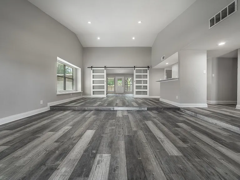 3505 Creststone Dr — Photo 6