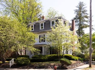 39 Woodward St, Newton, MA 02461