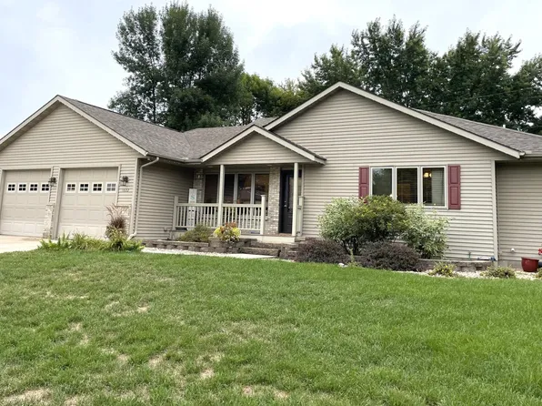 1622 Keystone Dr, Albert Lea, MN 56007