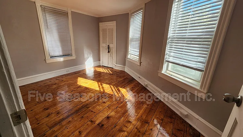 1 bed, 1.0 bath, 500 sqft, $1,450 — Photo 3