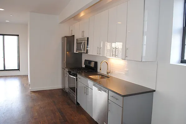 Rented by Urban Ambiance | media 6