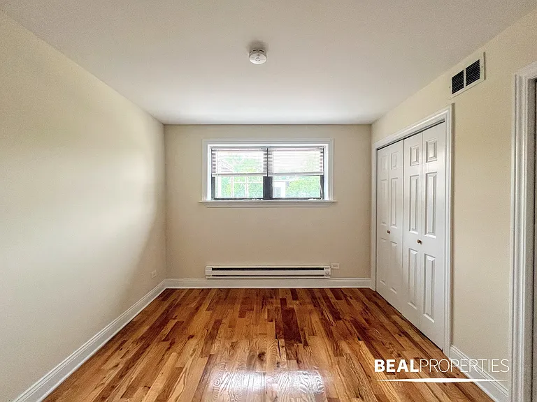 555 W Arlington Pl #409 — Photo 7