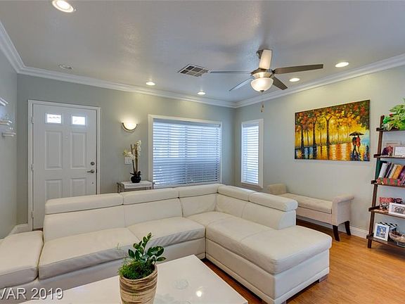 3rd image of 8809 Cornwall Glen Ave