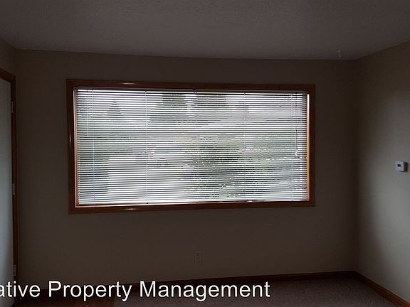 2nd image of 1241 SE Walnut St APT D