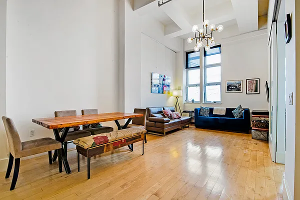 Rented by R New York | media 15