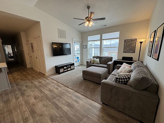 2nd image of 1787 N Festive Way Unit 303