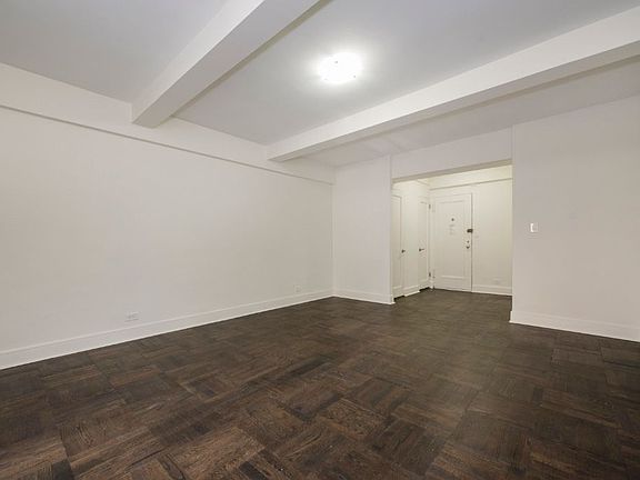 4th image of 36 E 36th St APT 8E
