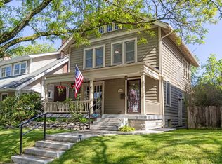 210 Tibet Rd, Columbus, OH 43202