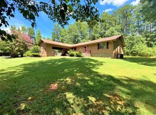 354 Woodcrest Dr, Sharpsburg, GA 30277