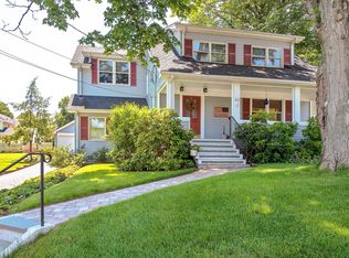 49 E Oak St, Basking Ridge, NJ 07920