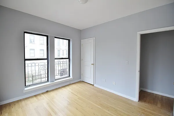 Rented by Julianna Realty Corp | media 19