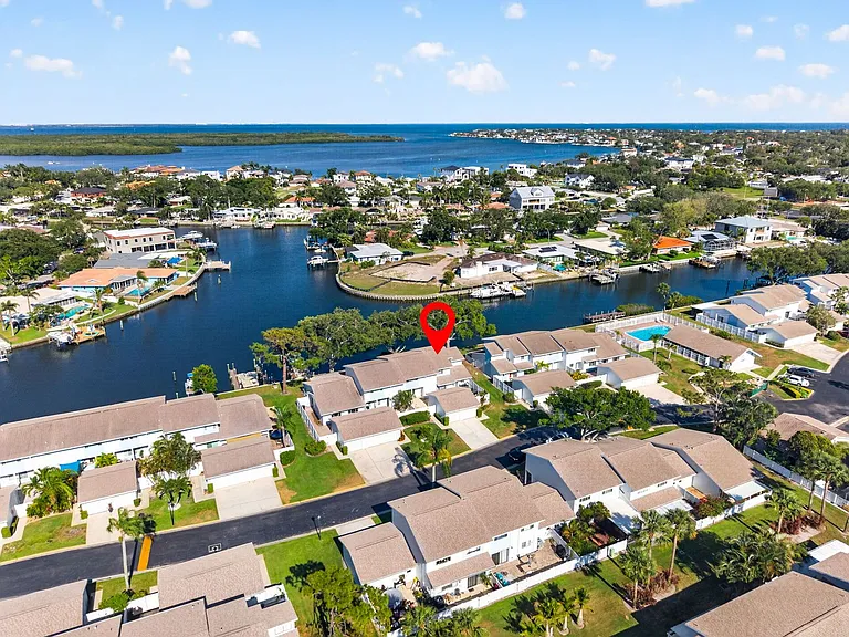 6497 Cape Hatteras Way NE #3 — Photo 35