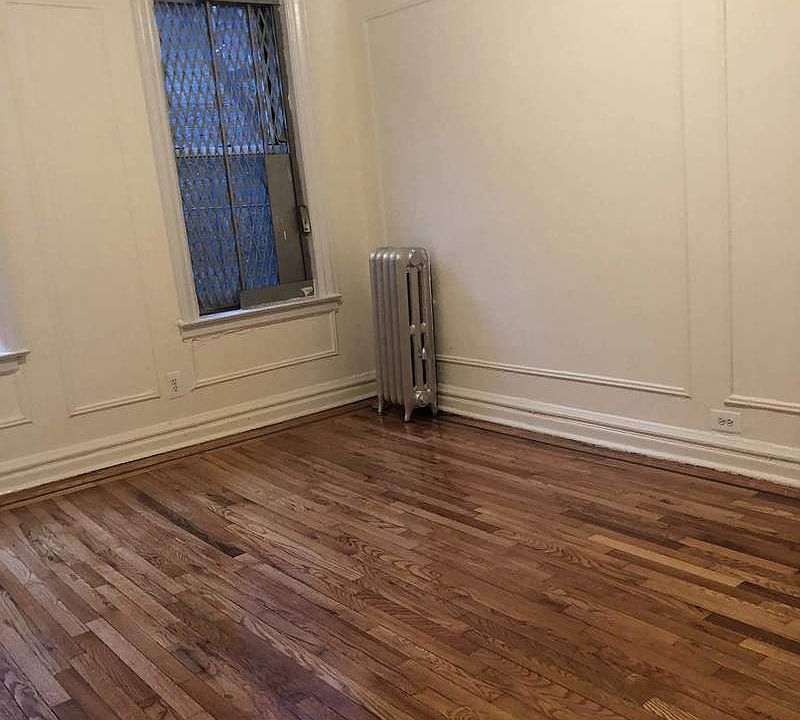 2nd image of 261 Seaman Ave APT 9B
