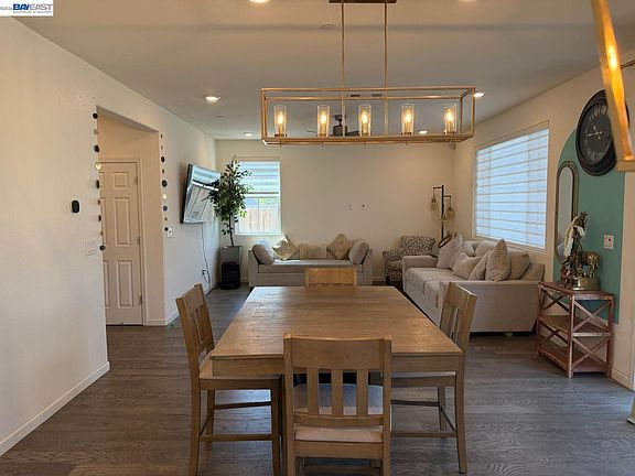 5th image of 15699 Sierra Mar Rd