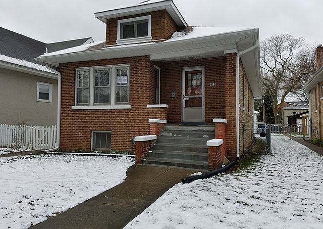 1st image of 923 Thomas Ave
