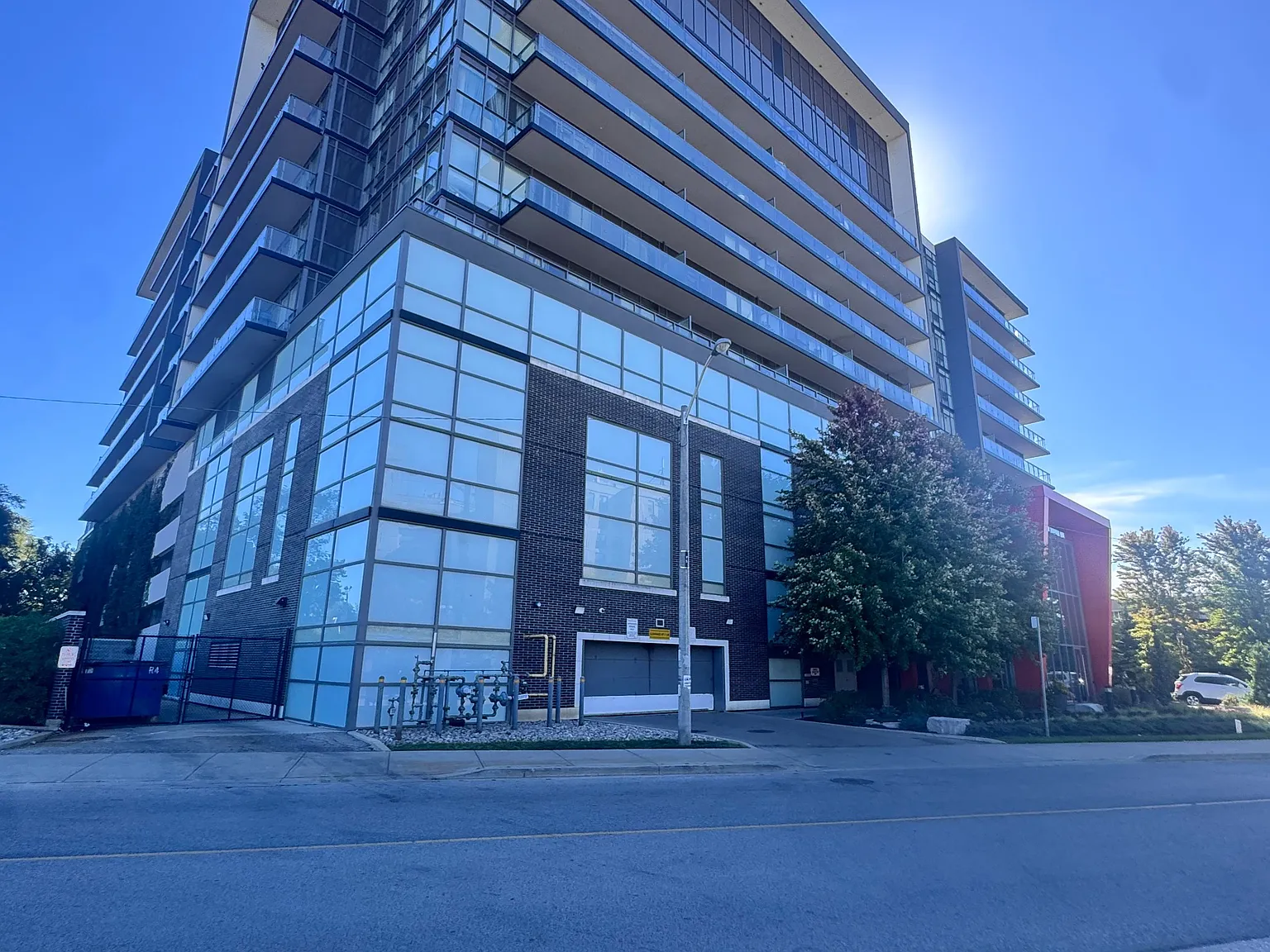 2 bed, $2,300 — Photo 1