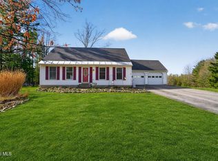 198 2nd Dyke Road, Averill Park, NY 12018