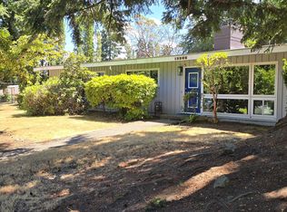15205 SE 39th St, Bellevue, WA 98006