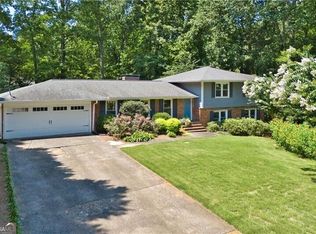 105 W Spalding Dr, Atlanta, GA 30328