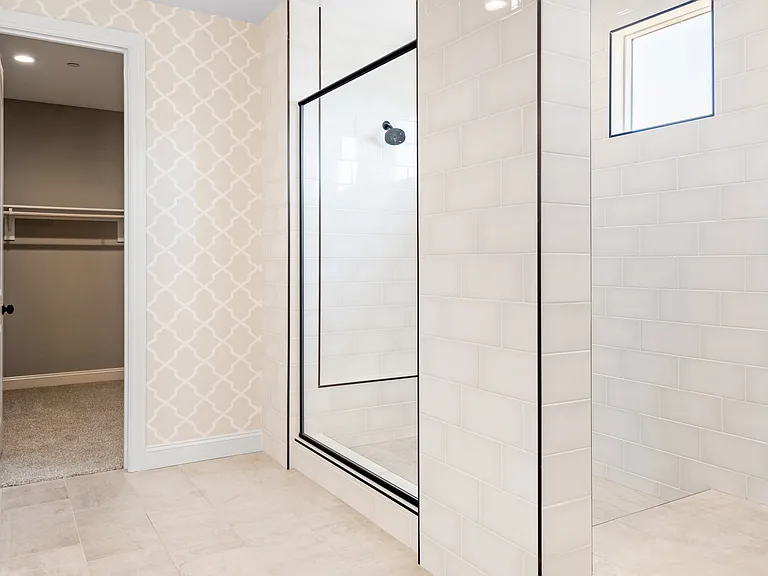 Ashlar Dr — Photo 9