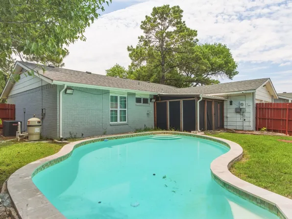3209 Concord Dr, Mesquite, TX 75150