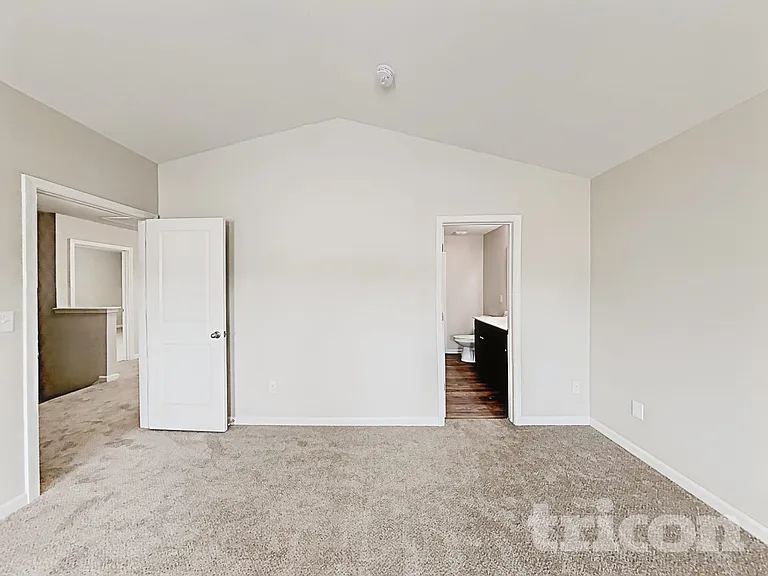 2641 Cider Ridge Rd — Photo 7