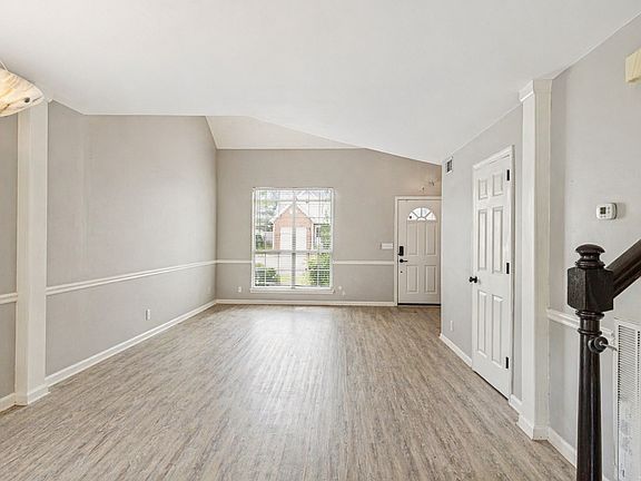 5th image of 902 Idlewild Ct