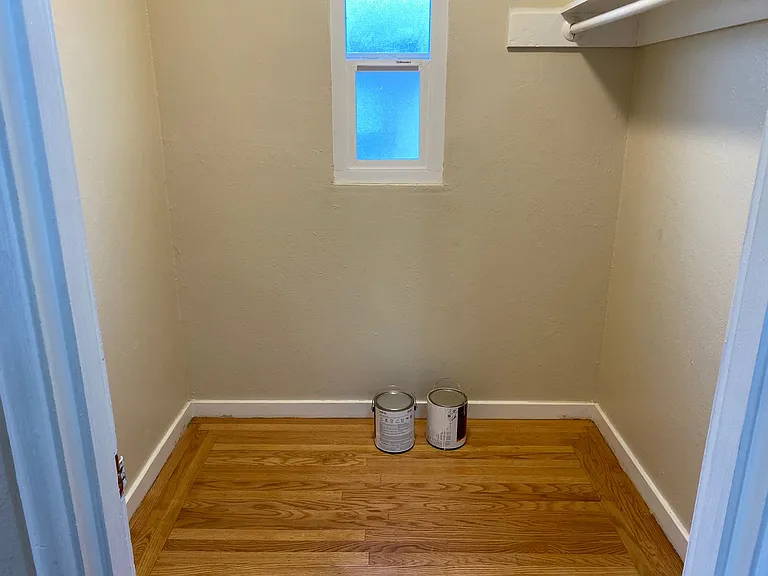 619 Poirier St — Photo 22