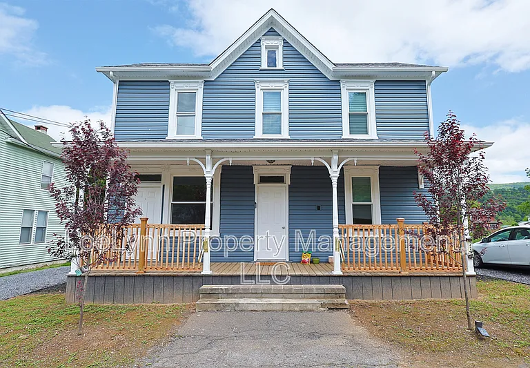 14210 Temple St — Photo 9