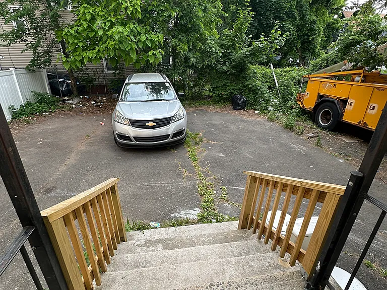 508 Dixwell Ave #1 — Photo 21