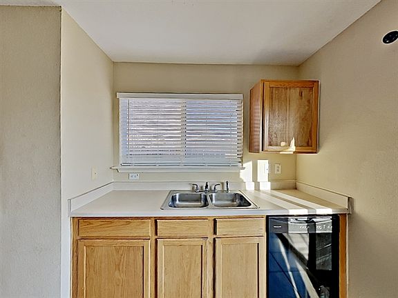 5th image of 6322 Wild Flower Way