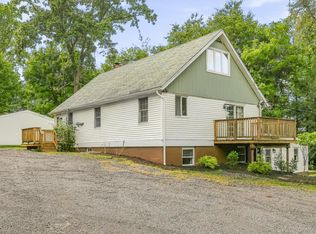 58 Iron Mountain Rd, Warwick, NY 10990