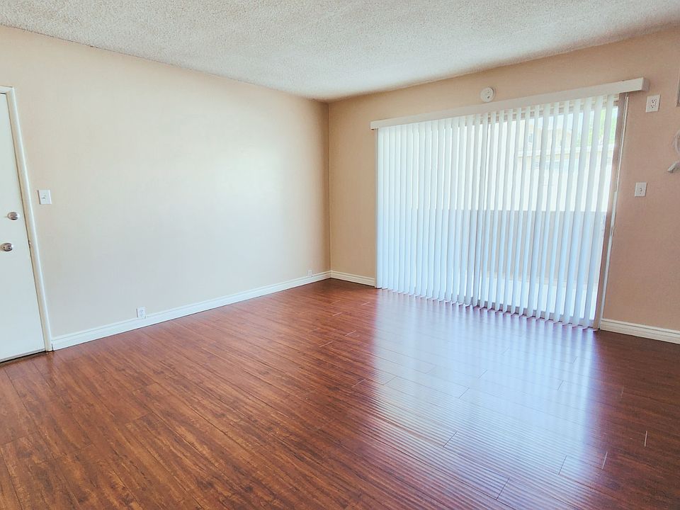 1st image of 1815 Fremont Ave #113-05