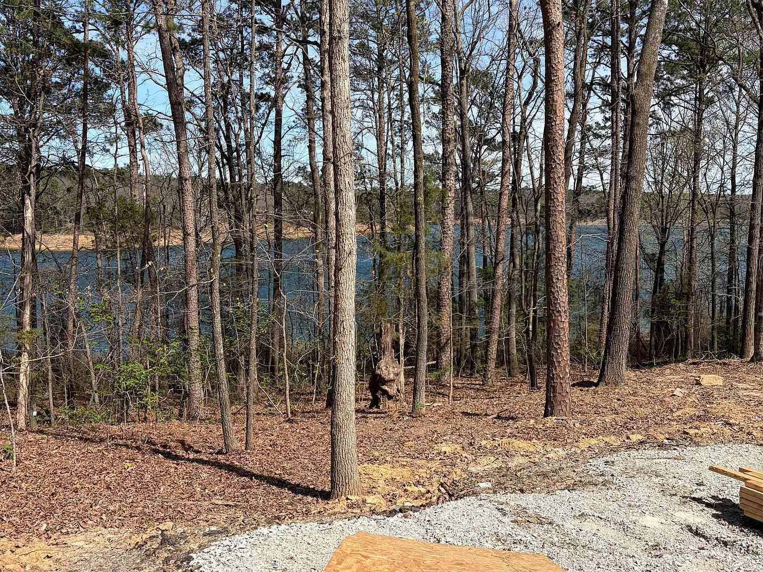 35 Parrott Point Rd