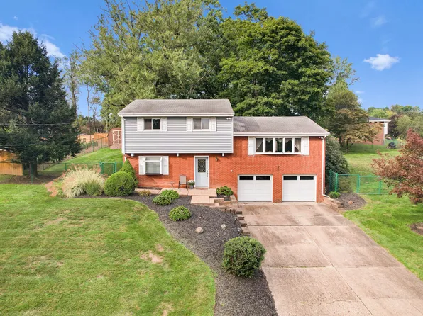 2425 Trotter Dr, Allison Park, PA 15101
