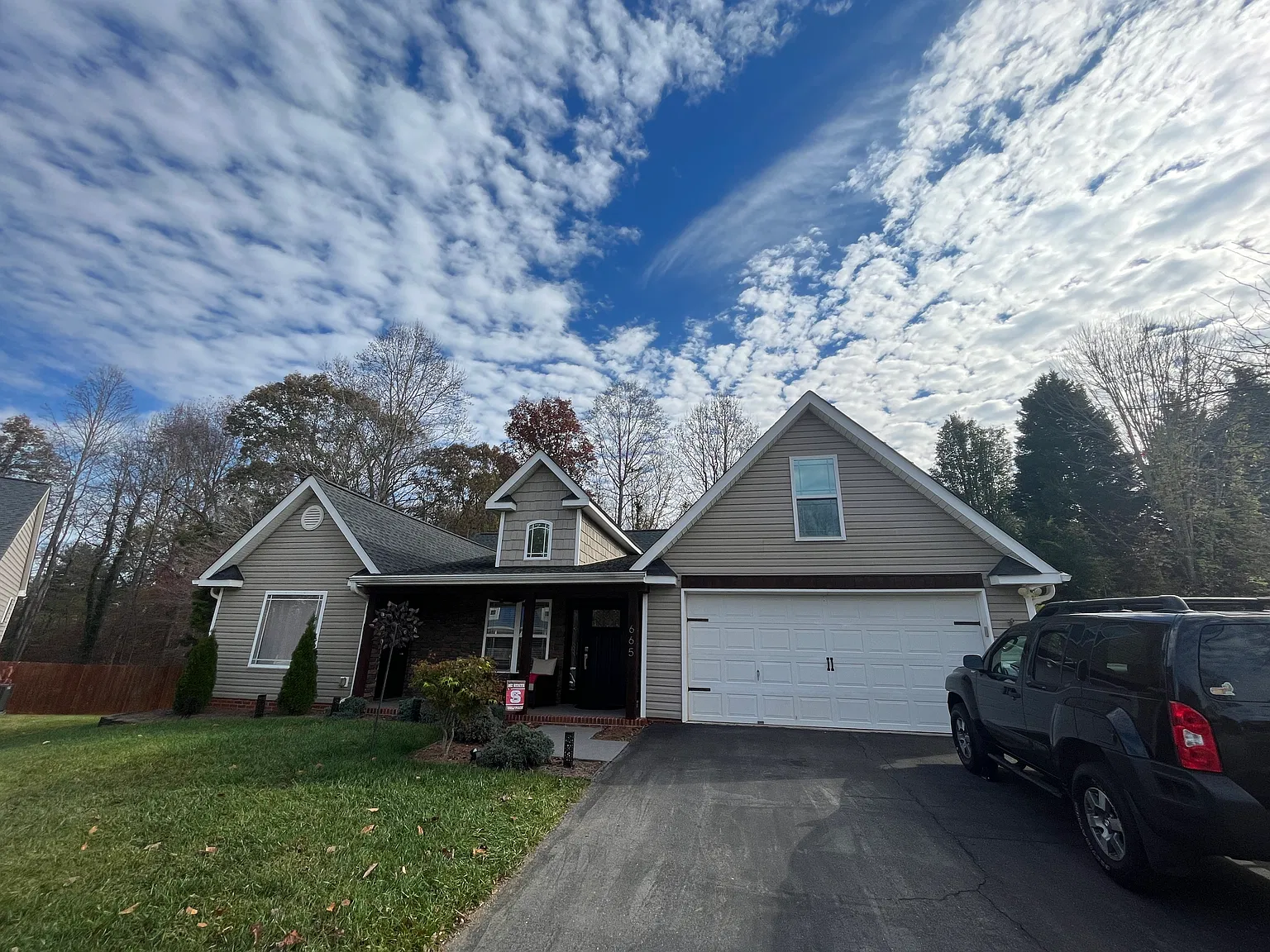 4 bed, 2270 sqft, $2,900 — Photo 4
