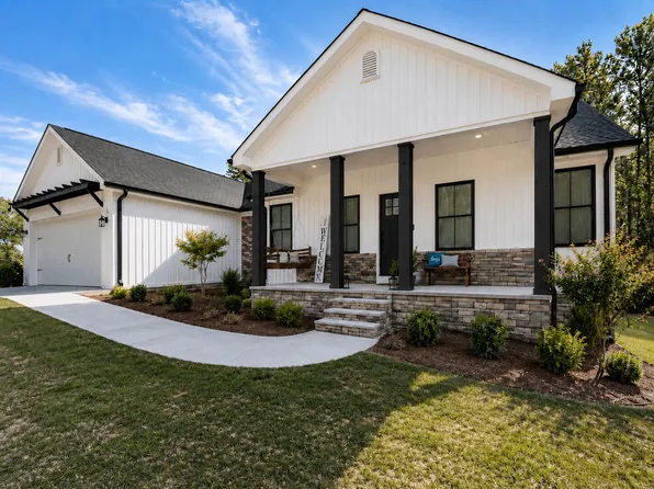 671 Mauney Chapel Rd, Corbin, KY 40701