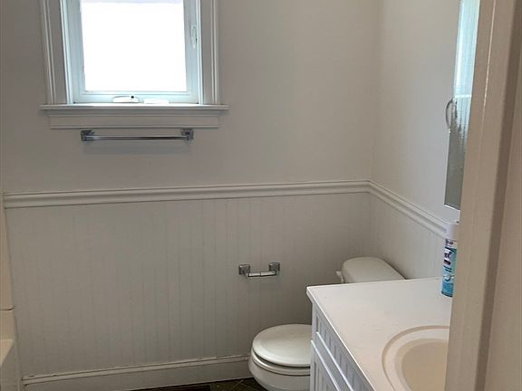 4th image of 2957 Washington St #2