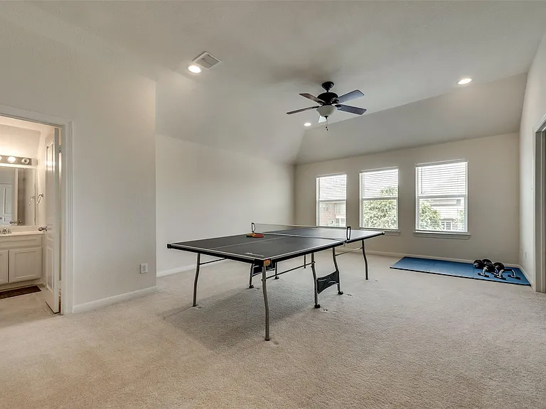 14574 Daneway Dr — Photo 8