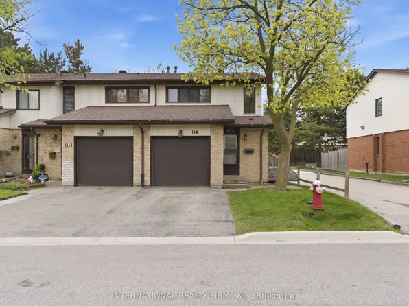 114 Foster Cres #114, Brampton, ON L6V 3M8