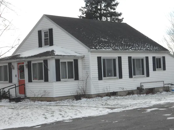 212 West St, New Haven, IN 46774