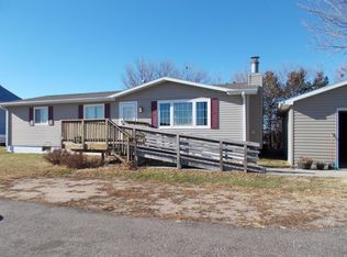 2511 E White Cloud Rd, Grand Island, NE 68801