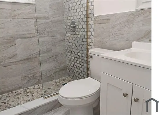 2155 SW 72nd Ave — Photo 5