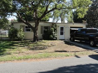 5752 Pine St, New Pt Richey, FL 34652