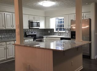 10012 Bluegrass Rd, Knoxville, TN 37922