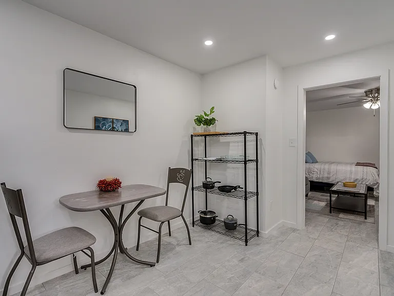 3300 E Bellevue St #5 — Photo 10