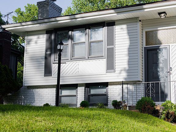 4th image of 12809 Manchester Ave