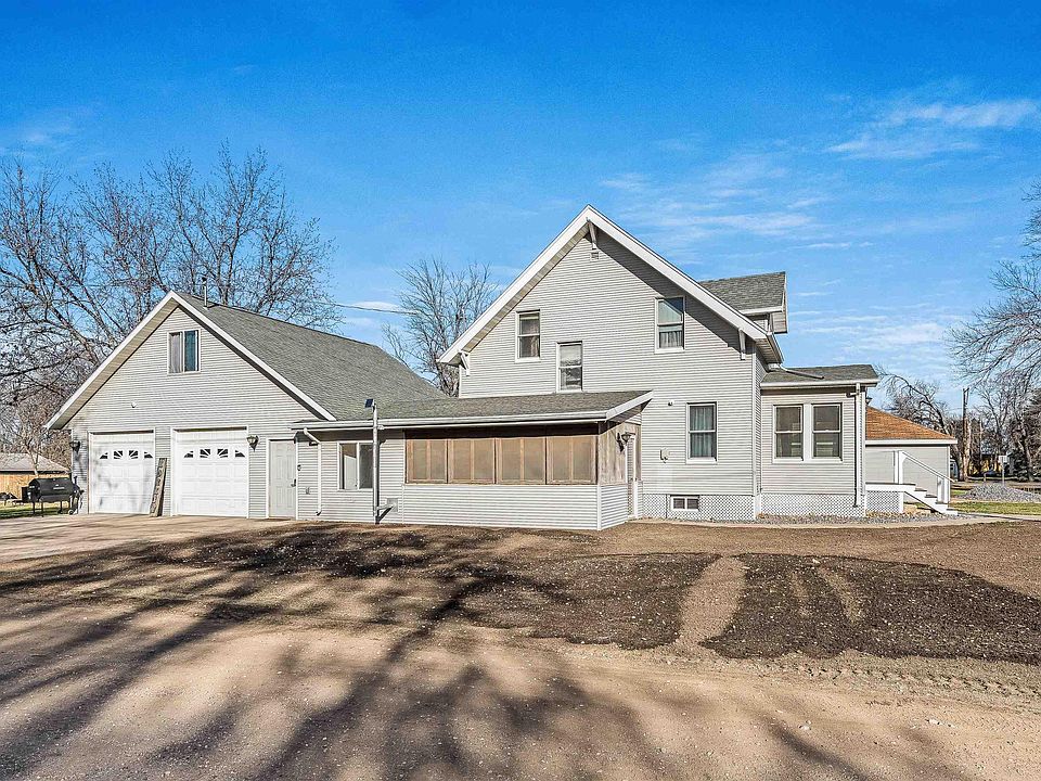 741 5th Ave, Canistota, SD 57012 MLS 22307587 Zillow